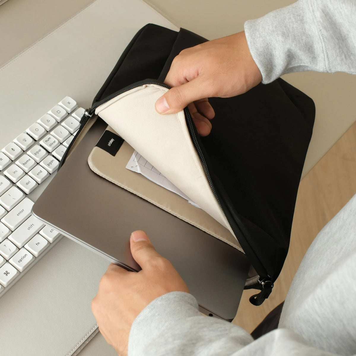 Orbitkey Essentials Laptop Sleeve